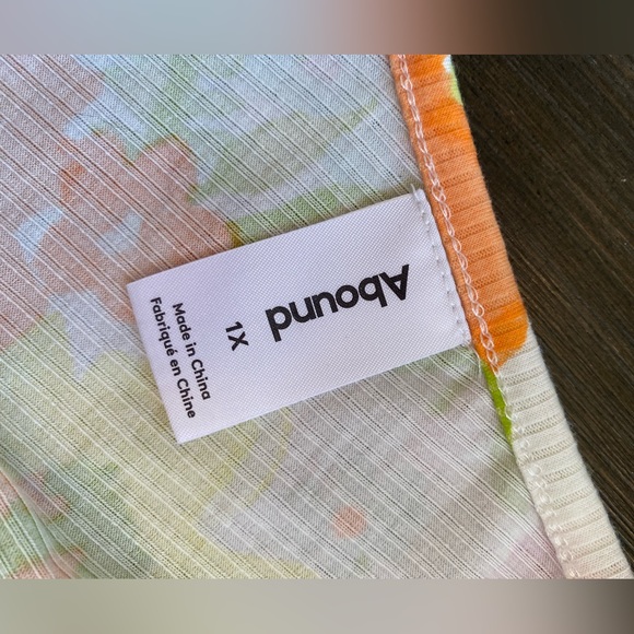 Abound 70s Floral Print Tank Top Crop Top NWOT 1X - Picture 6 of 6